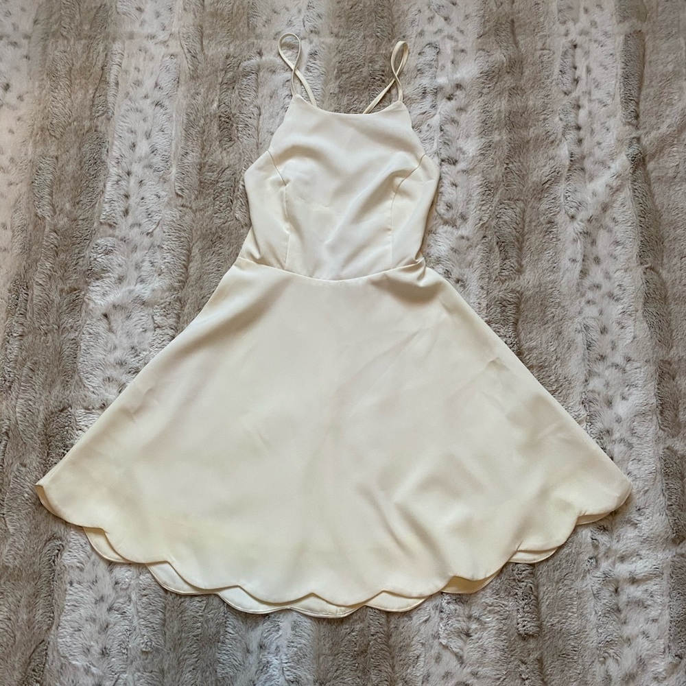 Women’s Scalloped-Edge Dress